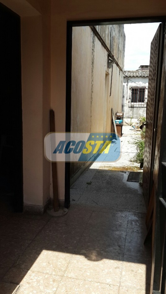 PH DE 3 AMBIENTES EN PB AL FONDO CON JARDIN Y TERRAZA