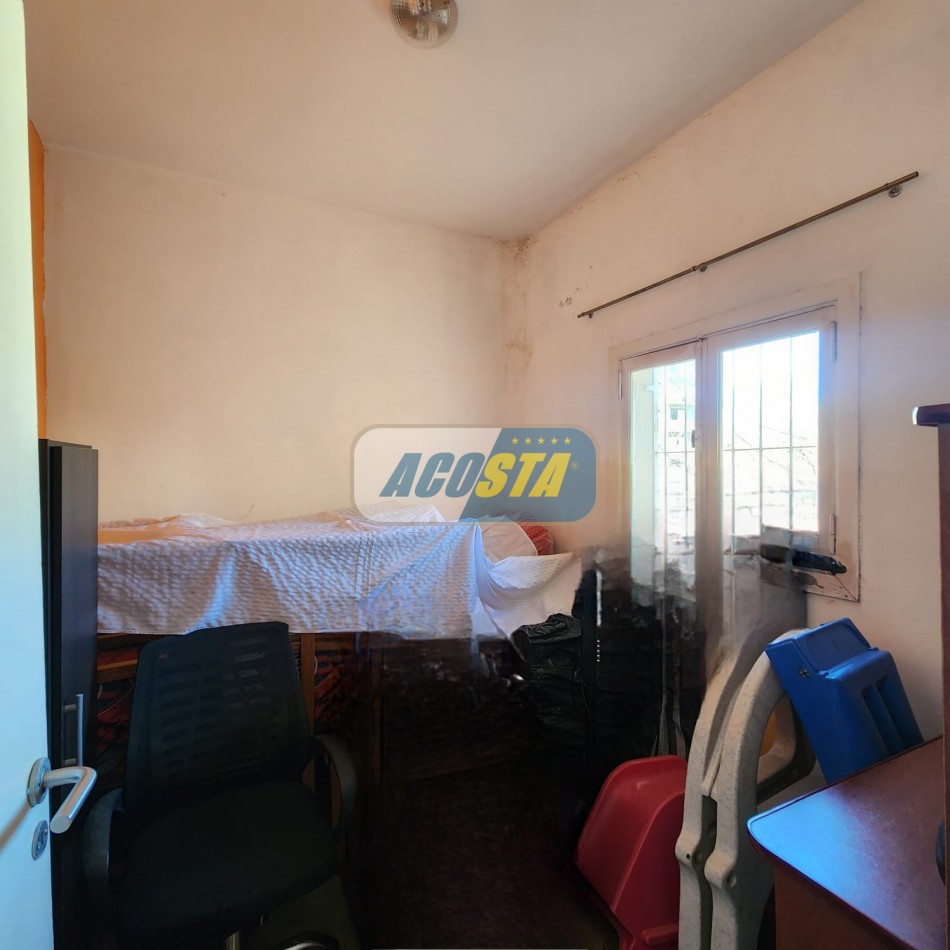 TIPO CASA AL FRENTE 