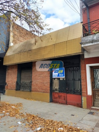 CASA EN VENTA PARA REFACCIONAR 
