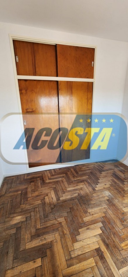 DEPARTAMENTO 2 AMBIENTES, LATERAL , LUMINOSO, OPORTUNIDAD!