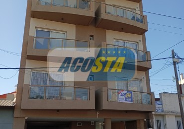 DEPARTAMENTO DE 1 AMBIENTE AL FRENTE CON BALCON, SUM, SOLARIUM, PARRILLA