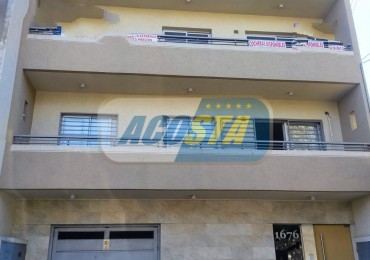 EDIFICIO CON ULTIMAS UNIDADES A ESTRENAR, 2 Y 3 AMBIENTES, CON COCHERA Y TERRAZA