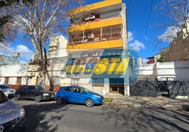 DEPARTAMENTO DE 3 AMB. AL FRENTE CON BALCON