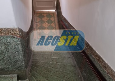 PH 3 AMBIENTES AL FRENTE CON TERRAZA Y QUINCHO, BARRIO NAON