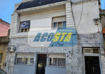 TIPO CASA AL FRENTE 