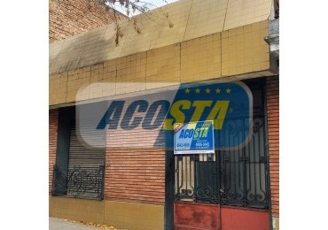 CASA EN VENTA PARA REFACCIONAR 